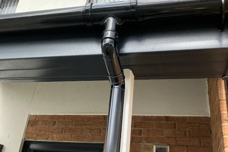 gutter and repair blockage gutter and repair blockage